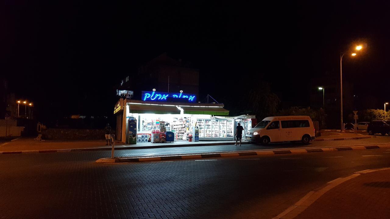 אורנס פלייס-Oren'S Place เอลัต ภายนอก รูปภาพ